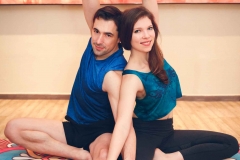 Sportliches Paarshooting im Yogastudio Schwabach IMG 6693w