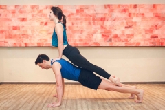 Sportliches Paarshooting im Yogastudio Schwabach IMG 6849w