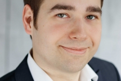 Bewerbungsbilder individuell und bequem dank transportablem Fotostudio IMG 7775w