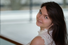 Bewerbungsbilder und Beautyportraits – Natürliches Licht Dank Fensterfront IMG7318w