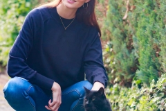 Portraitshooting mit Blumenbokeh und einem Gast IMG 9450w