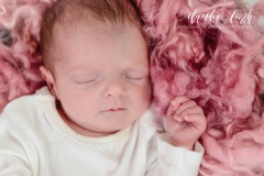 Newbornshooting – Ein schlafendes Baby verzaubert IMG 4947w