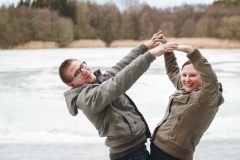 Kurzweiliges Paarshooting am Rothsee mit Hund Lucky IMG 8027w