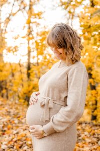 Wie wundervoll das Leben sein kann, spüre ich gerade jeden Tag, denn ich darf selbst dieses große Wunder erleben: Wir erwarten ein Baby. Claudia Link Fotografie und Grafikdesign, Fotografin für Newborn, Baby, Babybauch und Familien in Bernhardswald, Regensburg, Wenzenbach, Roding, Nittenau, Cham.