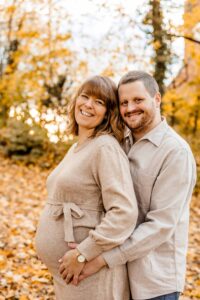 Wie wundervoll das Leben sein kann, spüre ich gerade jeden Tag, denn ich darf selbst dieses große Wunder erleben: Wir erwarten ein Baby. Claudia Link Fotografie und Grafikdesign, Fotografin für Newborn, Baby, Babybauch und Familien in Bernhardswald, Regensburg, Wenzenbach, Roding, Nittenau, Cham.