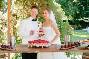 Hochzeitsreportage – Freie Trauung und Brautpaarshooting auf Schloss Egg von Claudia Link, Fotografin für Newborn, Baby, Babybauch und Familien aus Bernhardswald, mobile Fotografin von Regensburg bis Cham.